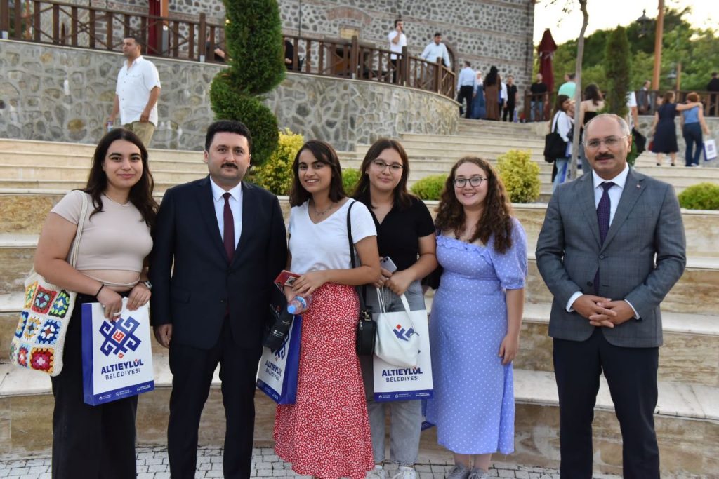 ALTIEYLÜL’E GURUR KAYNAĞI OLDULAR