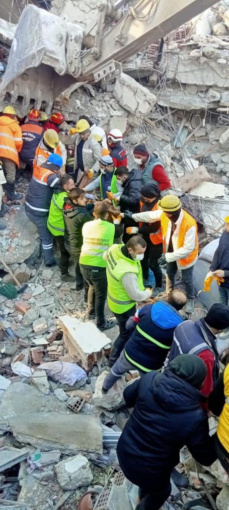 ENKAZDAKİ MUCİZE UMUT OLDU