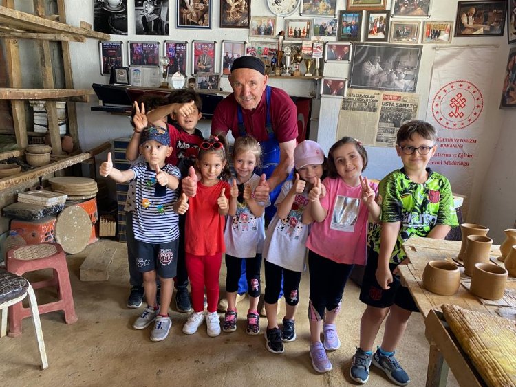 Pazaryeri’nde 81 yaşındaki usta mesleğine aşık