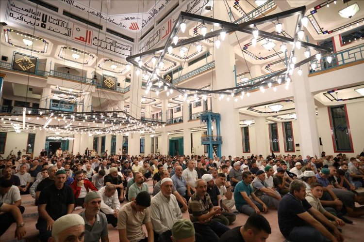 Bursa İnegöl’de helva geleneği sürdü