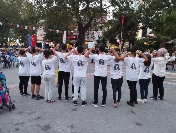 Bursa’da ‘Adam Olacak Çocuklar’dan renkli final