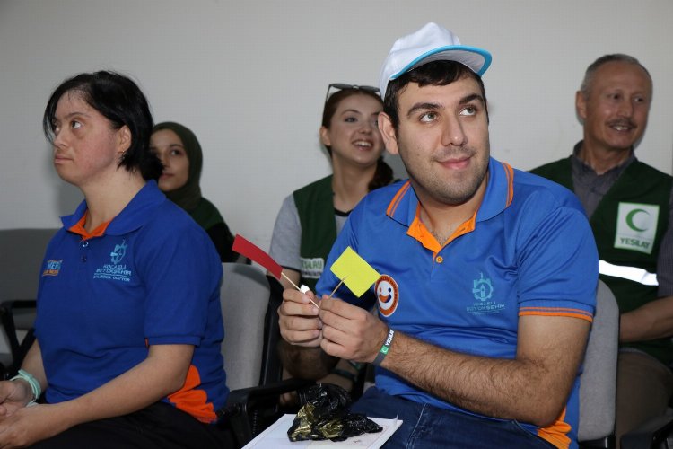 Kocaeli’de özel öğrencilere teknolojinin zararları anlatıldı