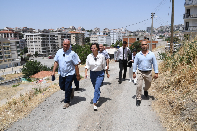 Başkan Kınay 100 günde 58 mahalleyi sokak sokak dolaştı