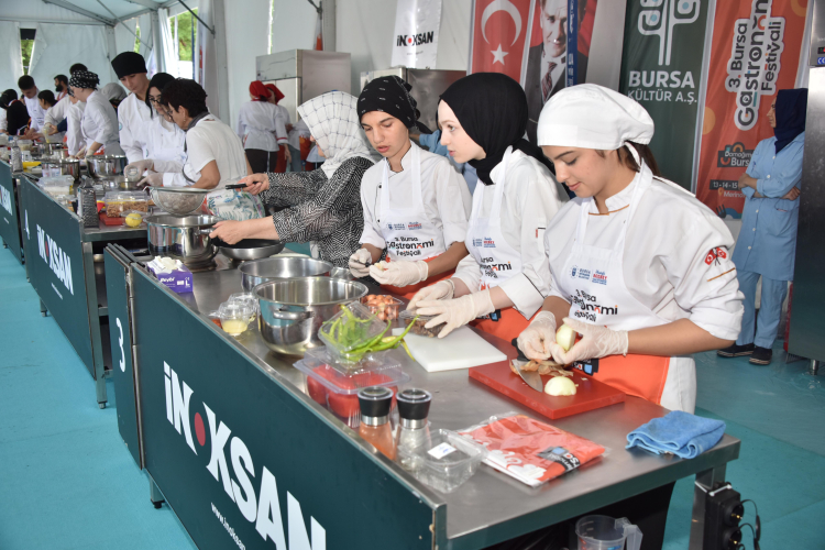 Bursa Gastronomisi’ne 3 günde 500 bin ziyaretçi