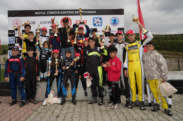 Karting heyecanı Tuzla’da yaşandı
