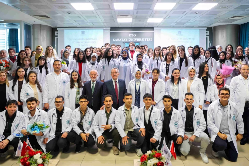 Geleceğin hekimleri Konya’da beyaz önlükleri giydi