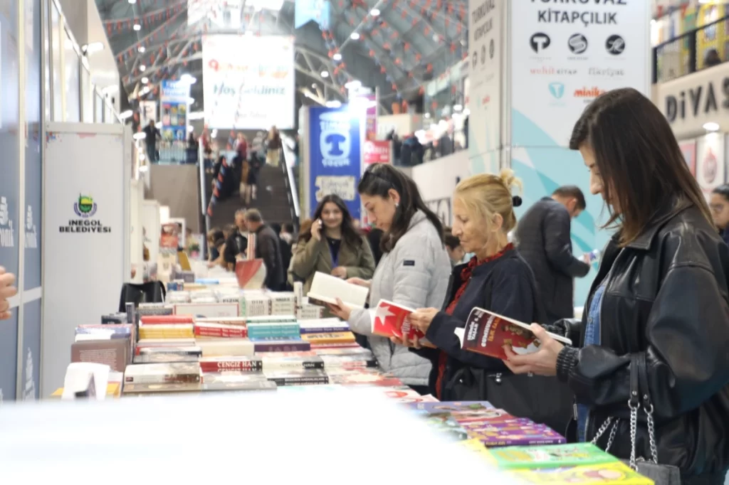 Bursa’da İnegöl Kitap Günleri finale hazırlanıyor