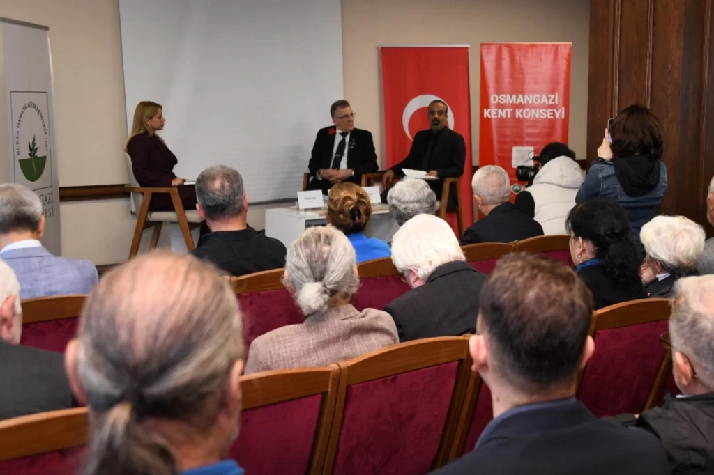 Bursa Osmangazi’de ‘Atatürk’ün Yaşamı, Düşünceleri ve Cumhuriyet Mirası’ paneli