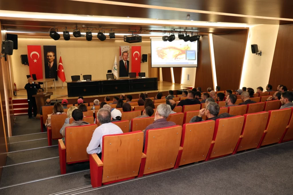 Kayseri Talas’tan personele afet eğitimi