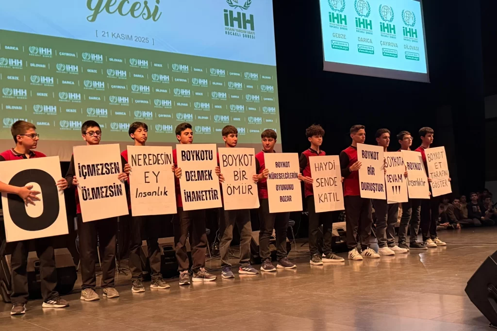 Kocaeli’de ‘Yetim Gecesi’ne yoğun ilgi