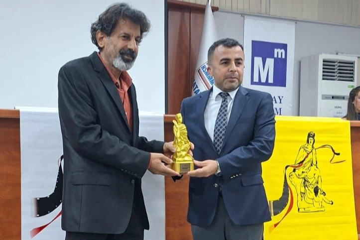 Köşe yazarımız ‘necmi cemal’e Antakya Uluslararası Film Festivali’nde onur ödülü