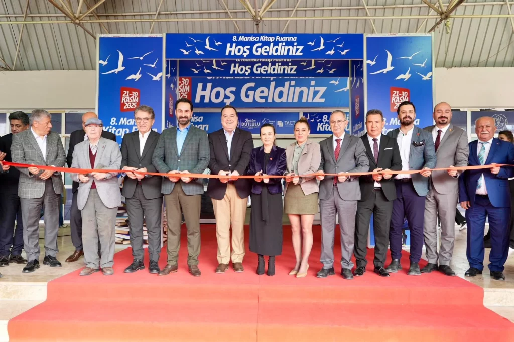 Manisa’da kitapla 8’inci buluşma
