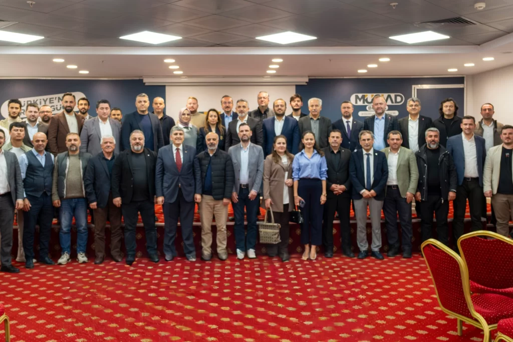 MÜSİAD Bursa’da ‘Müstakil Düşünceler Zirvesi’nde küresel beklentiler