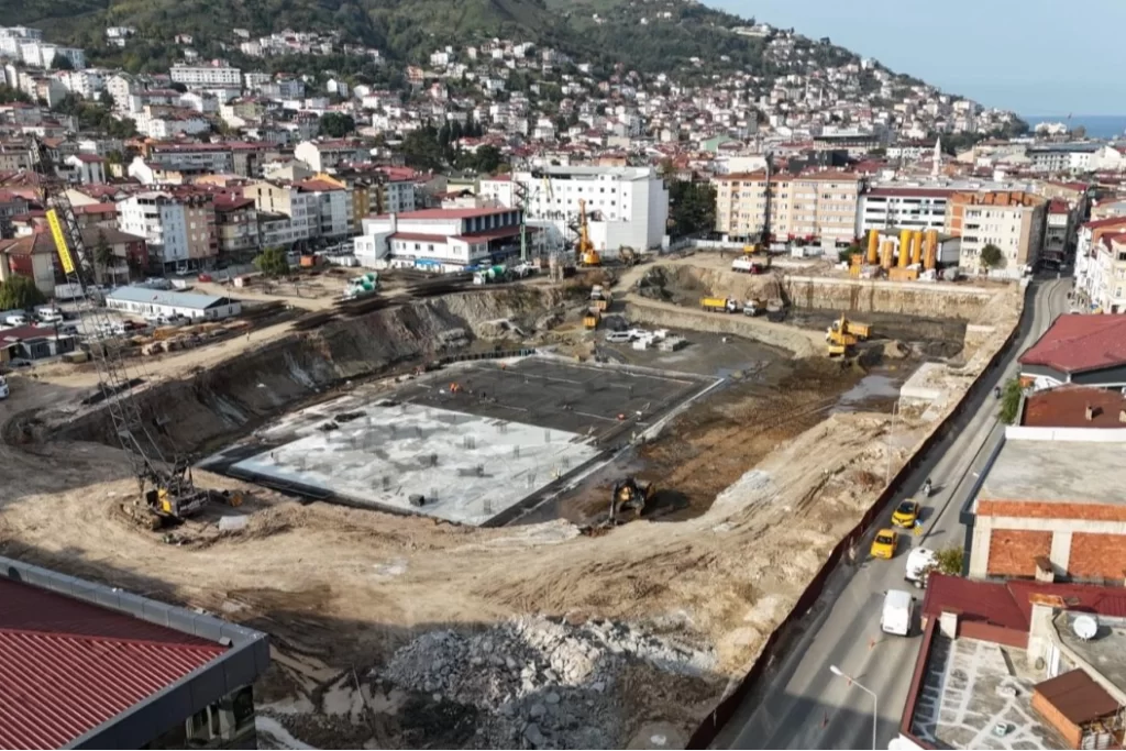 Ordu Millet Bahçesi’nde yoğun tempo