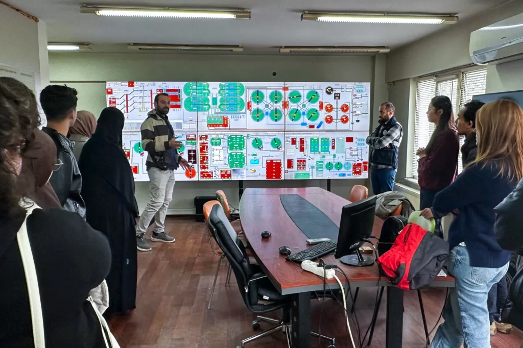 Sakarya’da kaliteli içme suyuna tanıklık ettiler