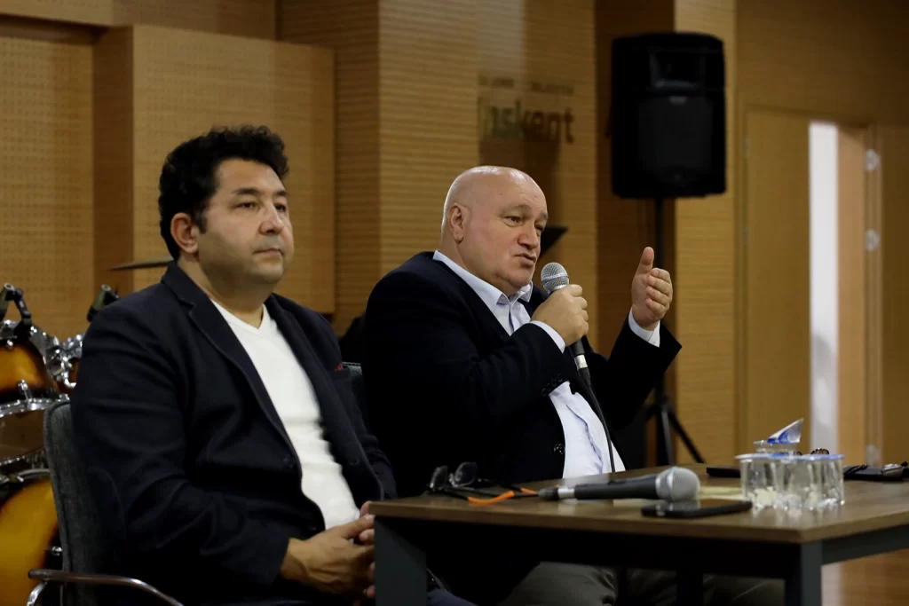 Sakarya’da Tarih Atölyesi Prof. Dr. Ahmet Taşağıl ile başladı