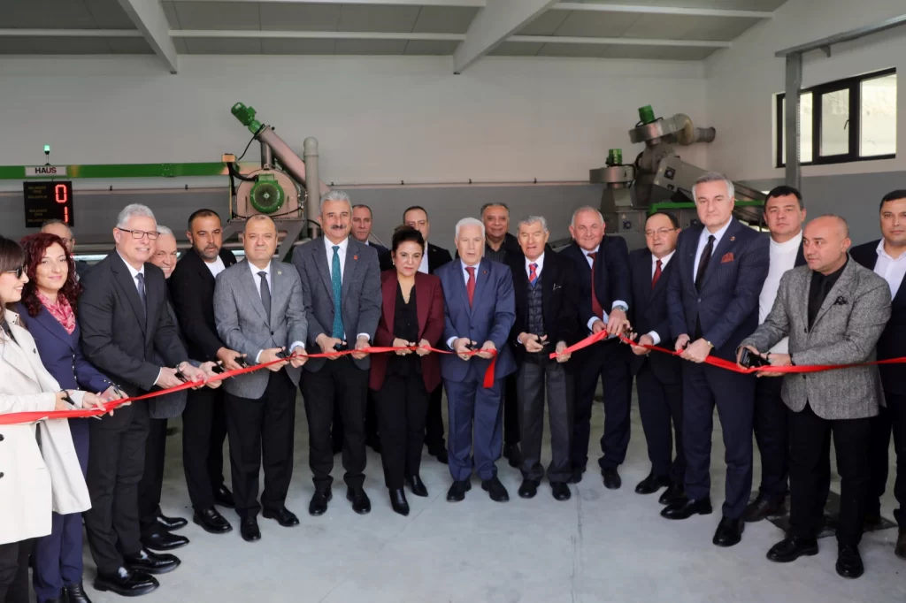 Mudanya’da ‘imece modeli’ ile zeytinyağı fabrikası açıldı