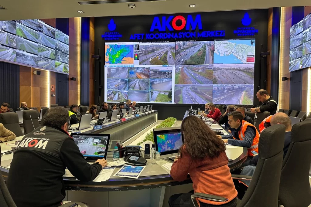 AKOM’da kriz masası kuruldu… İstanbul’da ekipler teyakkuzda!