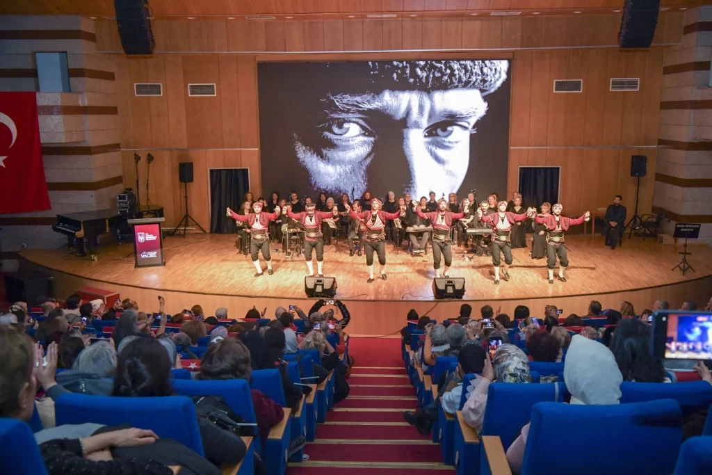 Atatürk’ün Ankara’ya gelişi 106. yılında sanatla kutlandı 