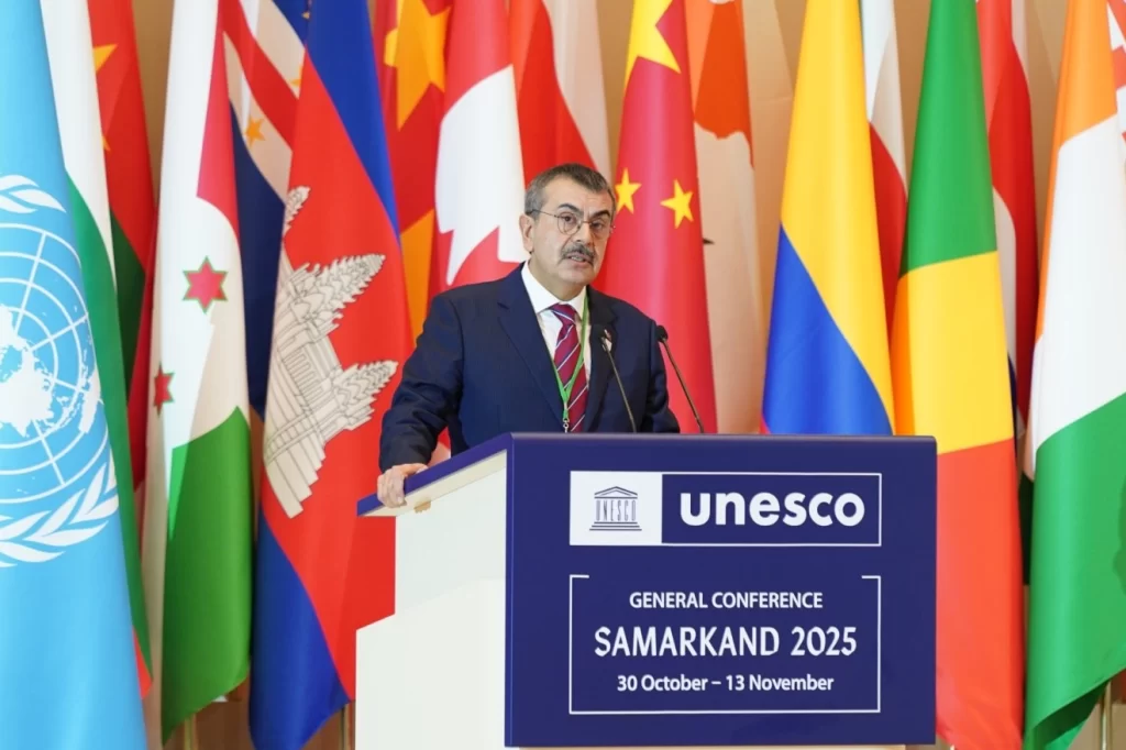 Bakan Tekin’den ‘Dünya Türk Dili Ailesi’ mesajı