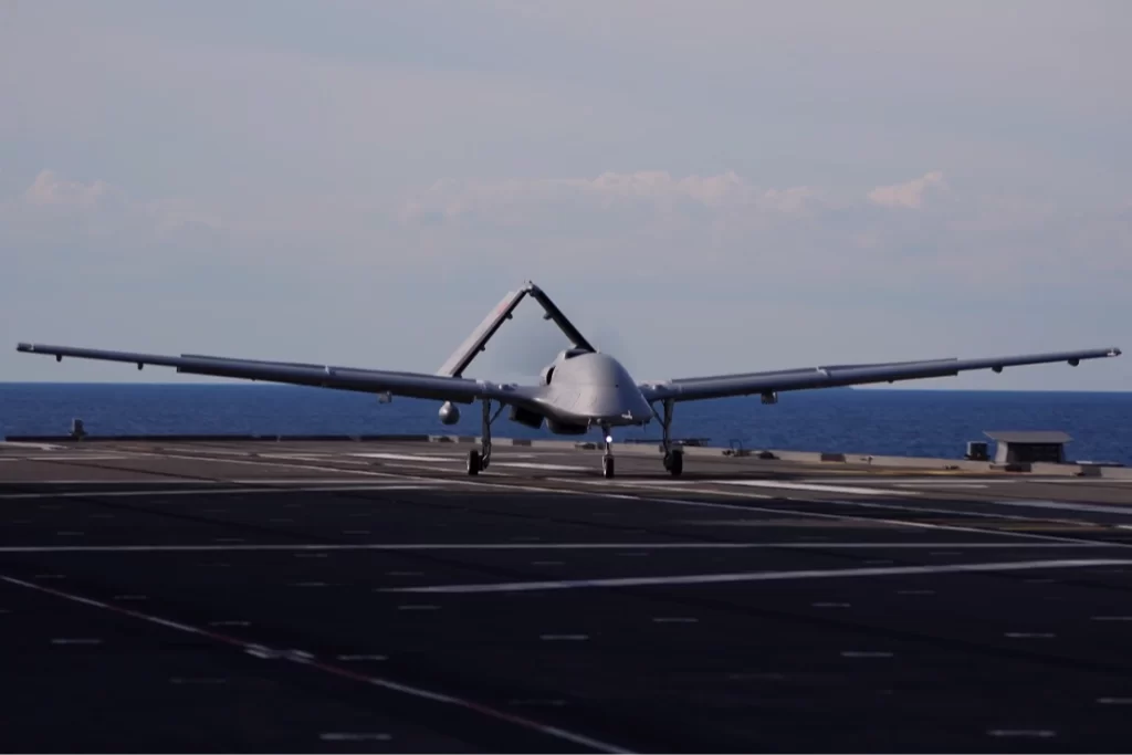 Bayraktar TB3’ten tarihi başarı! TCG Anadolu’da KUSV kontrol testi başarıyla tamamlandı