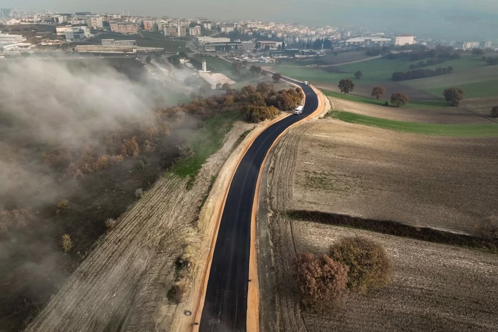 Bursa Büyükşehir’le Çamlık Bulvarı konfora kavuştu
