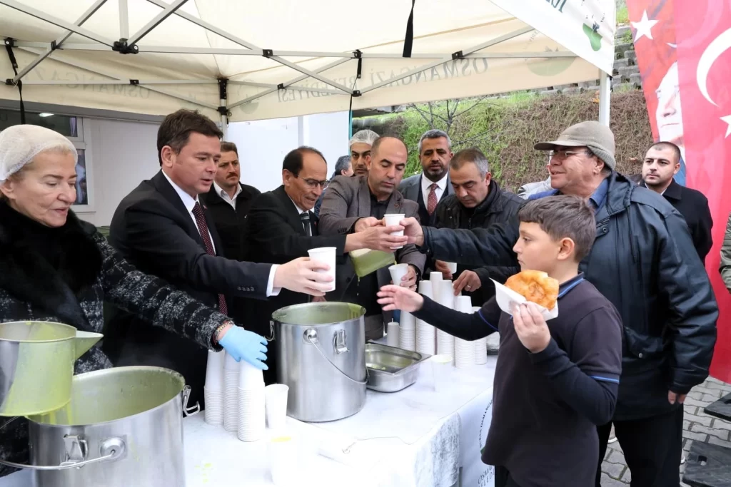 Bursa Osmangazi’de Başkan Aydın’ın yeni durağı Yenikent oldu