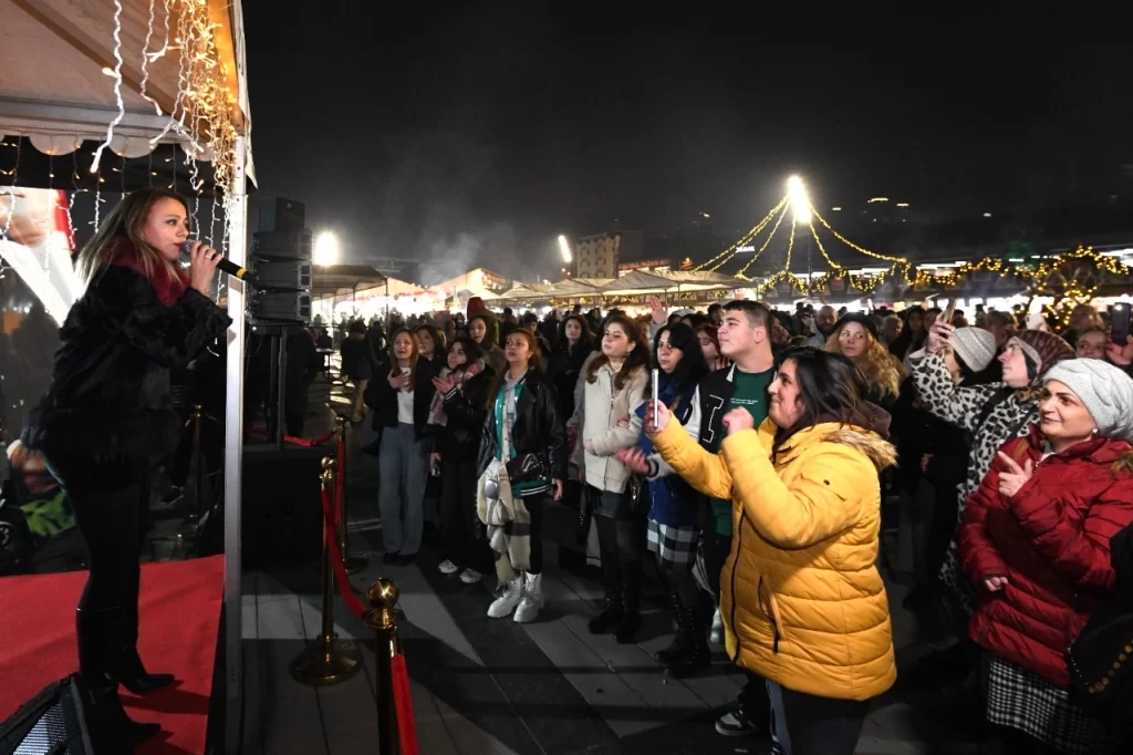 Bursa Osmangazi’de Ecem Boyacı sahne aldı