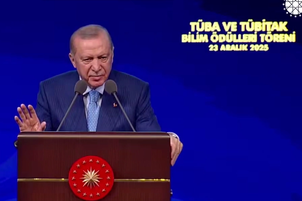 Cumhurbaşkanı Erdoğan’dan bilimde milli kimlik ve yenilikçilik vurgusu… TÜBA ödülleri sahiplerini buldu