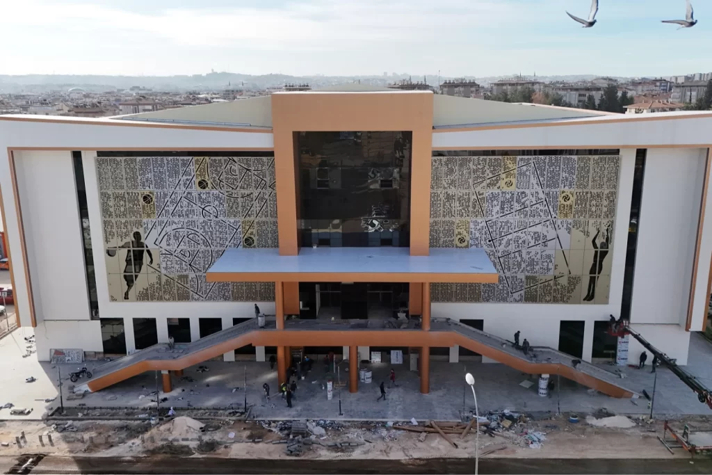 Gaziantep’de Kamil Ocak Spor Salonu ‘Gazi Oyunları’ ile kapılarını açıyor