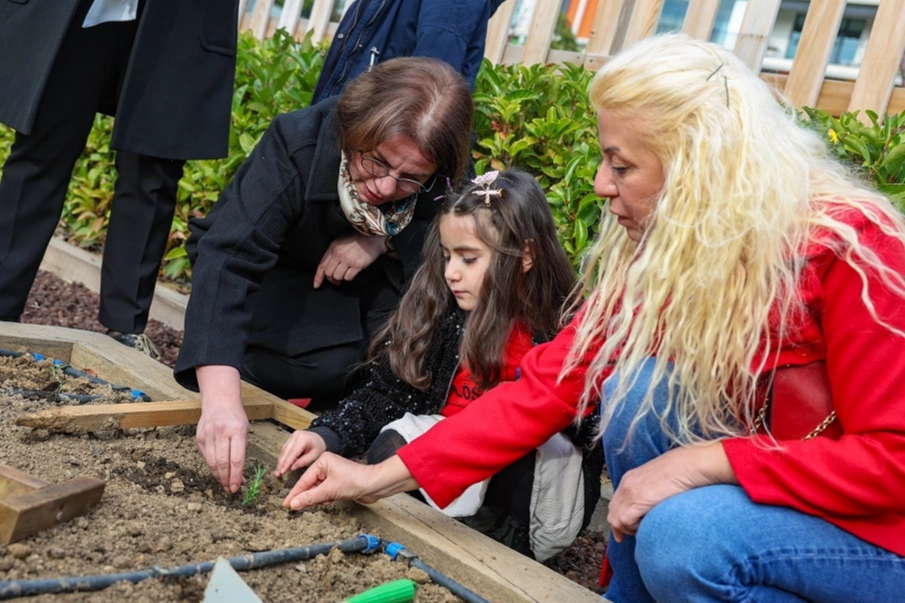 İstanbul Maltepe’de ‘Yerli Malı’na anlamlı dokunuş