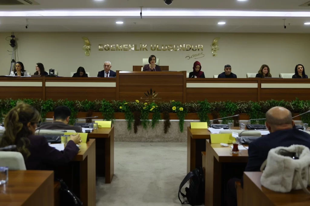 İzmir Karabağlar’a TBB’den 2 milyon TL’lik destek