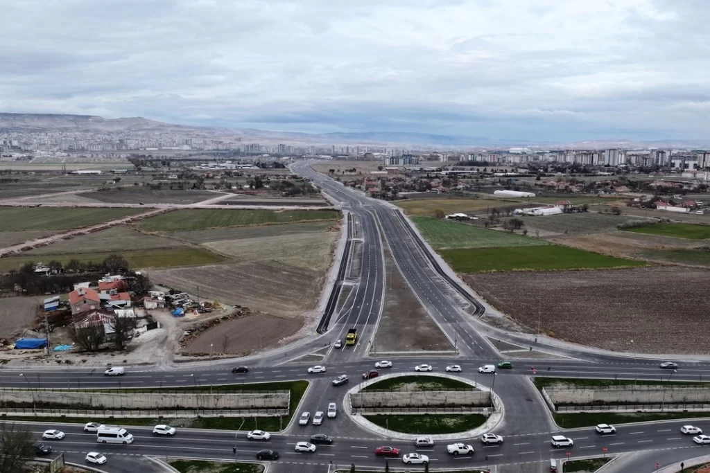 Kayseri Kocasinan’dan vatandaşa tasarruf ettiren yol