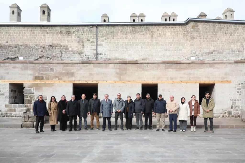 Kayseri Melikgazi’de Gön Han küllerinden doğdu