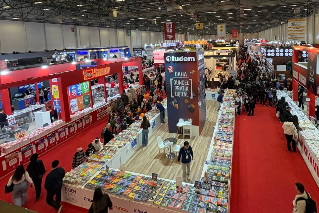 Keşanlı 8. sınıf öğrencileri Tüyap Kitap Fuarı’nda