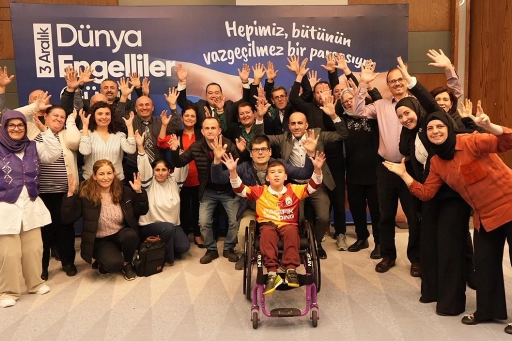 Manisa’da Dünya Engelliler Günü’nde anlamlı buluşma