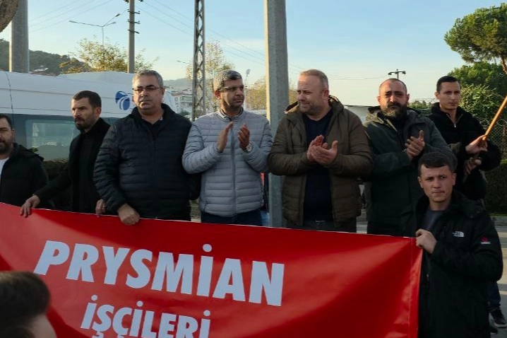 Prysmian işçileri Mudanya’da bir saatlik iş bıraktı!