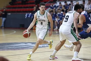 Sakarya potada 10’da 10 hedefiyle deplasmanda