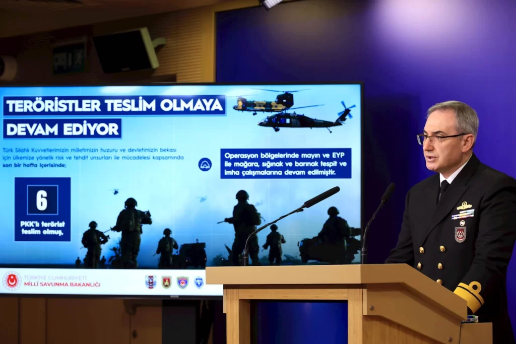 Son bir haftada 6 terörist teslim oldu… Hudutlarda 192 şahıs yakalandı!