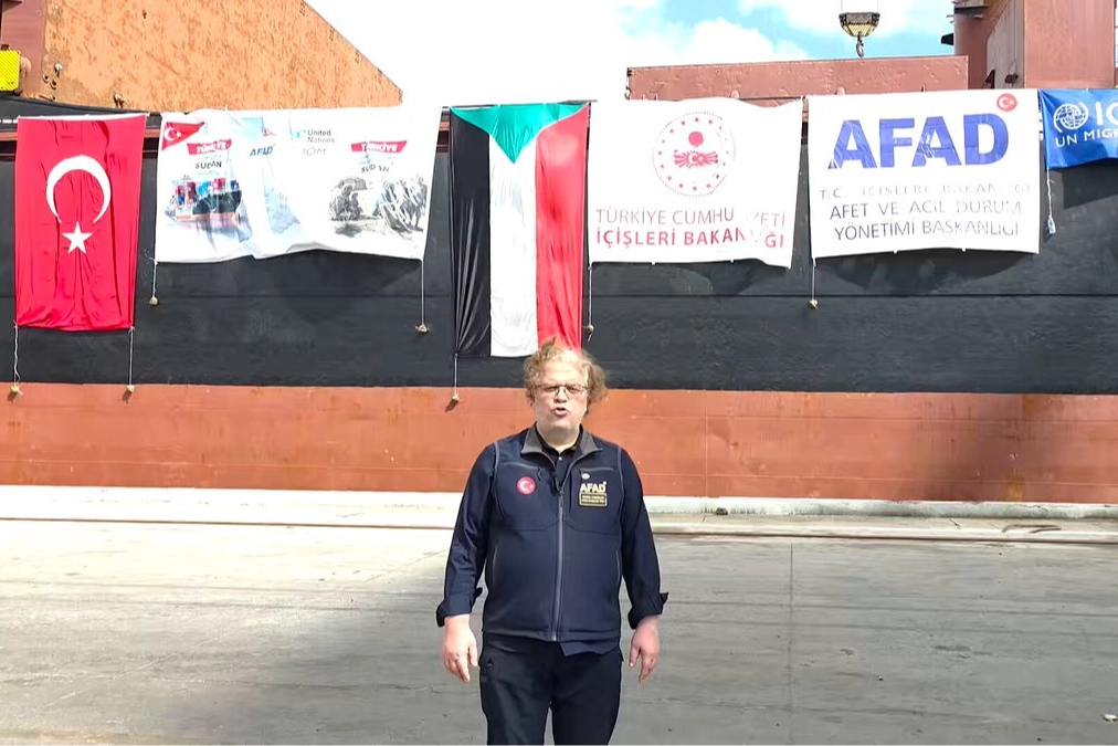 Türkiye’den 10 bin çadır Sudan’a ulaştı