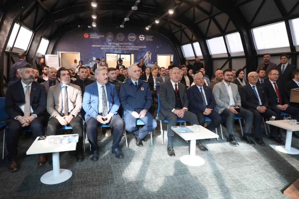 TUSAŞ Kayserili savunma sanayi ile buluştu