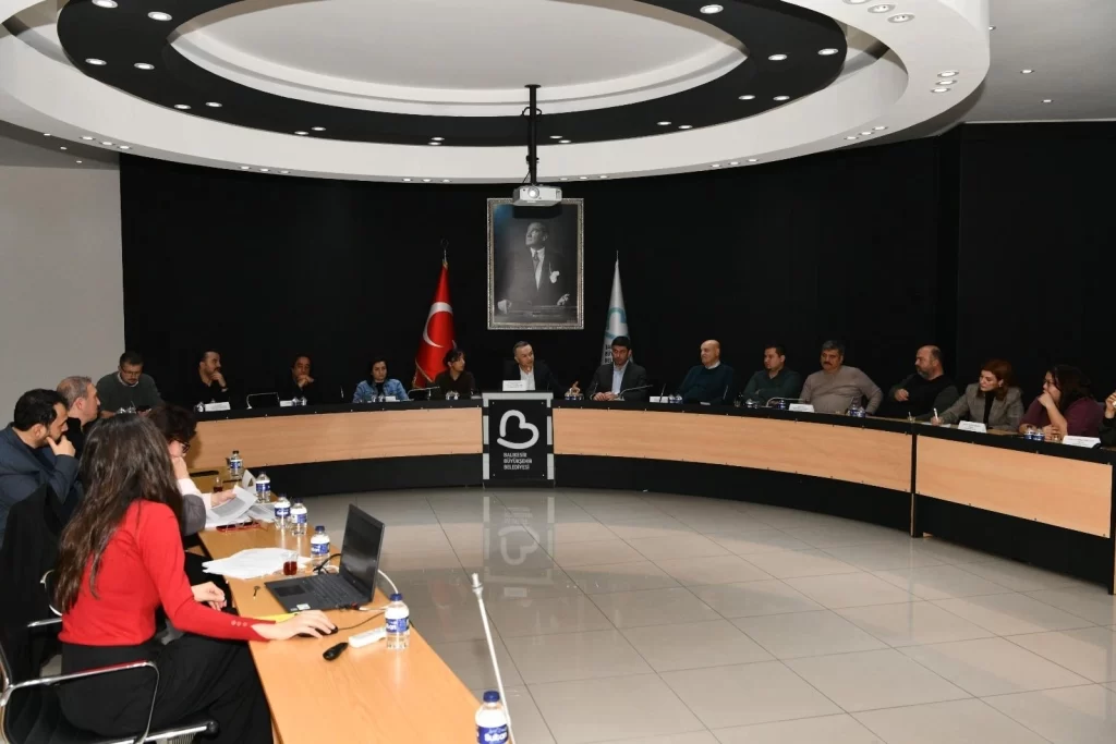 Balıkesir Büyükşehir’den imar yönetmeliği toplantısı
