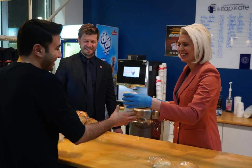 Bilecik’te Başkan Subaşı’ndan öğrencilere sıcak destek