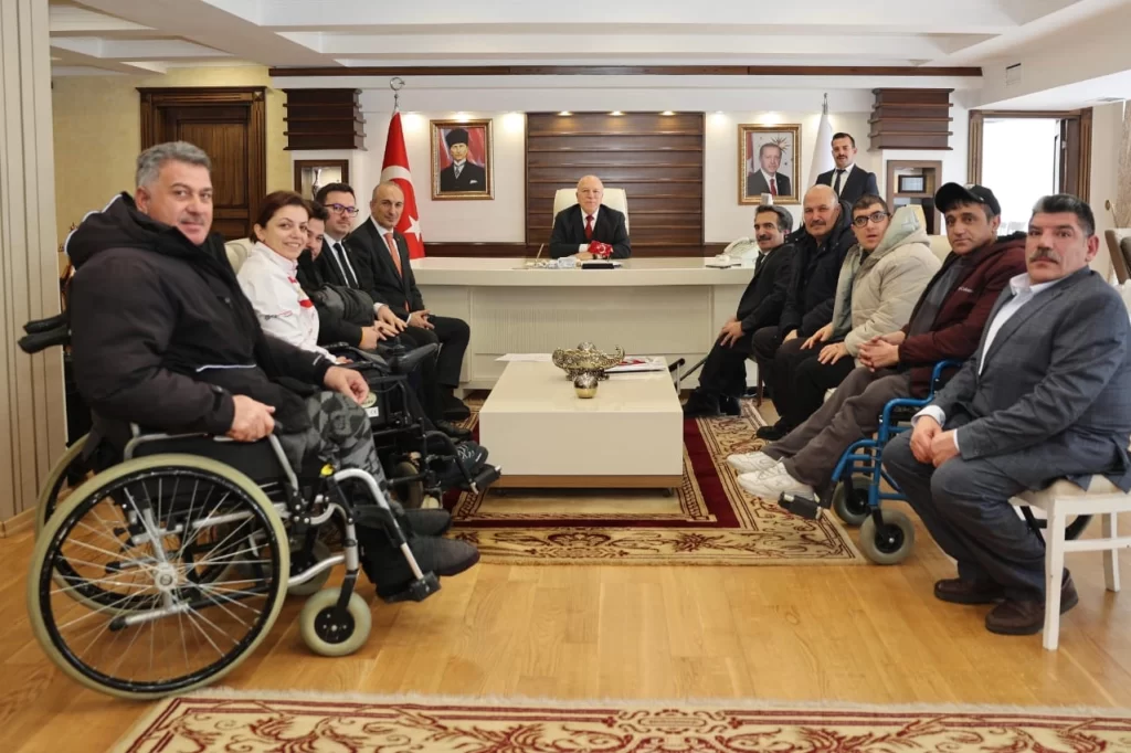 Erzurum’da Engelliler Meclisi’nden Başkan Sekmen’e ziyaret