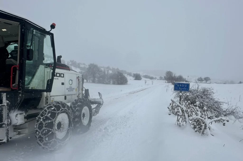 Ordu’da karla mücadelede Büyükşehir seferberliği