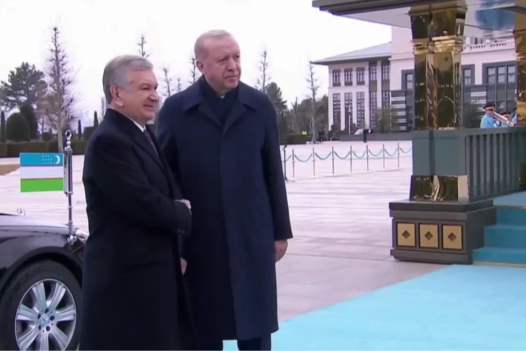 Özbekistan Cumhurbaşkanı Mirziyoyev Beştepe’de