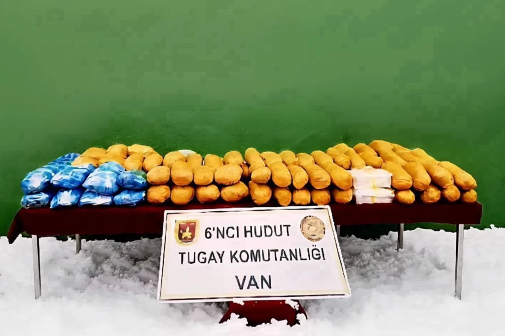Van Hudut Hattı’nda 50 kilogram uyuşturucu ele geçirildi