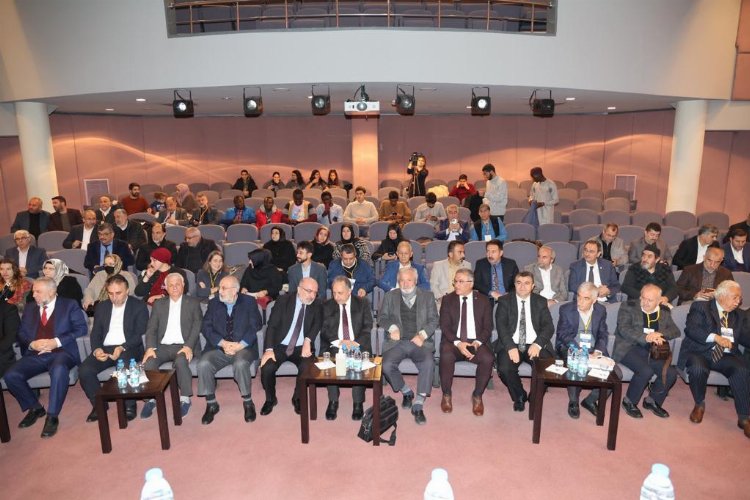 Kayseri Büyükşehir’den bilgi şöleni