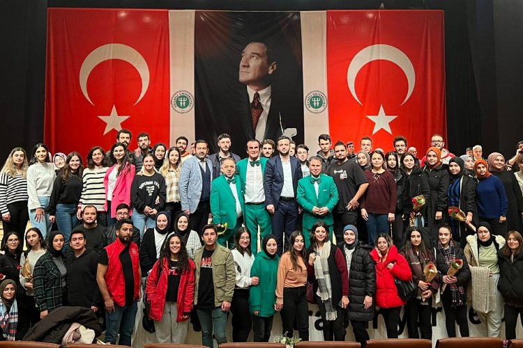 Kocaeli’den öğrencilere  finaller öncesi moral konseri