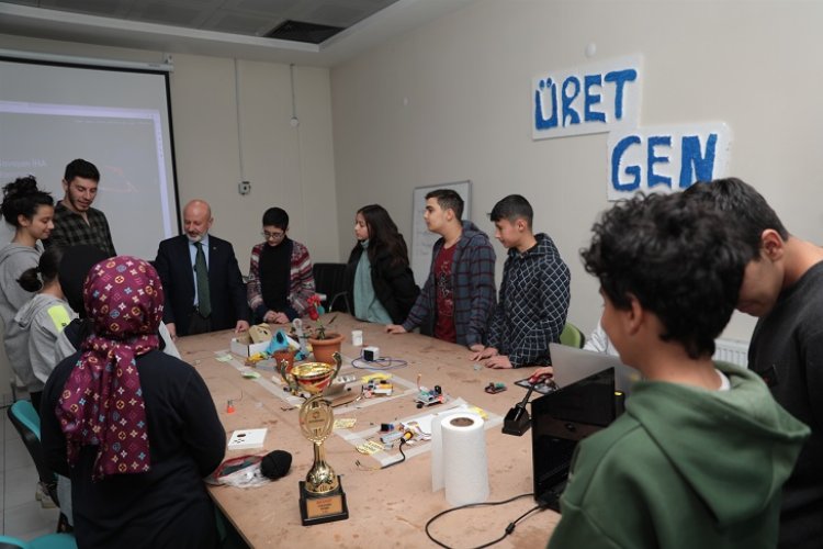 Kayseri Kocasinan Akademi’de teknolojik hizmet